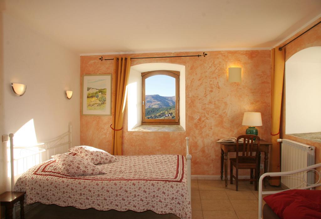 Chambres D'Hotes Lou-Rey Le Collet-de-Deze Exterior photo