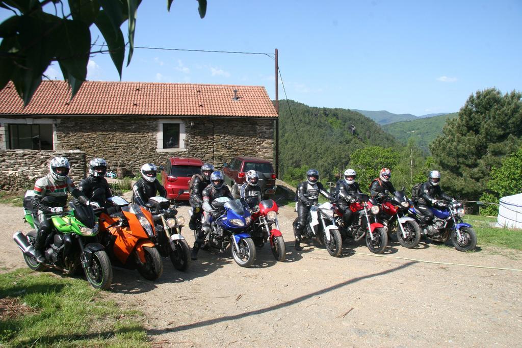 Chambres D'Hotes Lou-Rey Le Collet-de-Deze Exterior photo